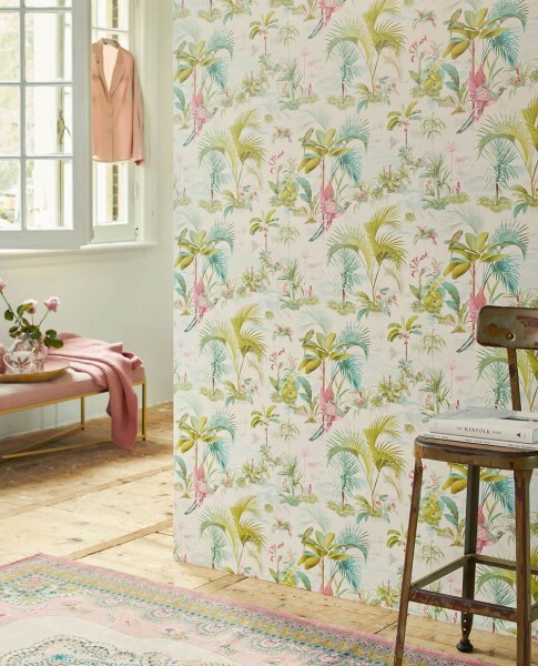 Wallpaper non-woven white palm leaves Pip Studio 5 300140